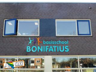 Basisschool gevelreclame
